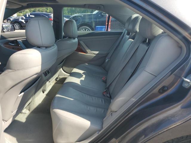 4T4BF3EK2BR162132 - 2011 TOYOTA CAMRY BASE GRAY photo 10