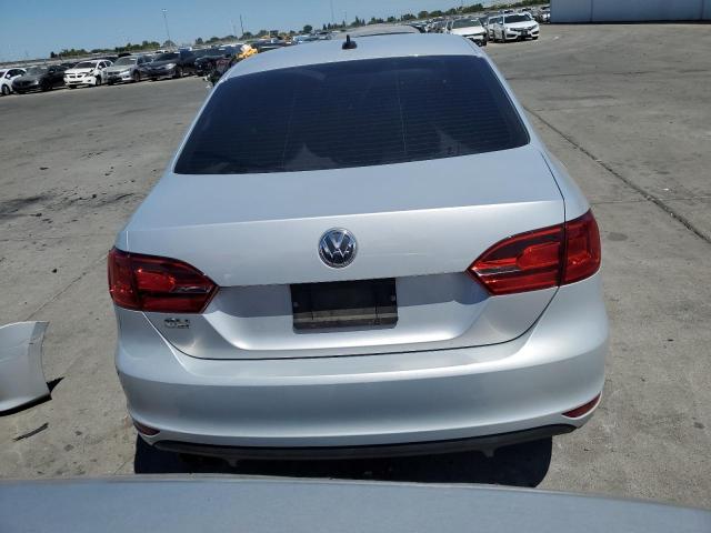 3VW4A7AJ3DM256826 - 2013 VOLKSWAGEN JETTA GLI Сріблястий фото 6