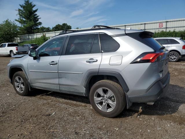 2T3P1RFV3SW496123 - 2025 TOYOTA RAV4 XLE SILVER photo 2