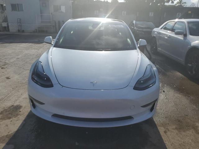5YJ3E1EA2NF370512 - 2022 TESLA MODEL 3 WHITE photo 5