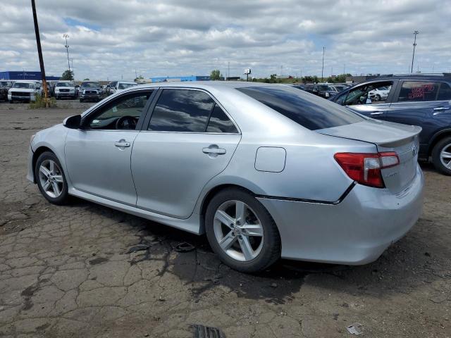 4T1BF1FK3DU273515 - 2013 TOYOTA CAMRY L SILVER photo 2