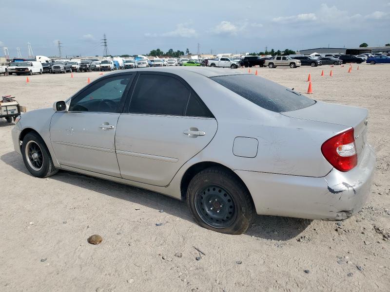JTDBE32K320065499 - 2002 TOYOTA CAMRY LE 银色 照片 2