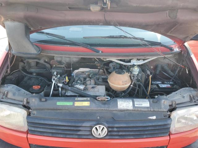 WV2MD0705PH011908 - 1993 VOLKSWAGEN EUROVAN MV RED photo 12