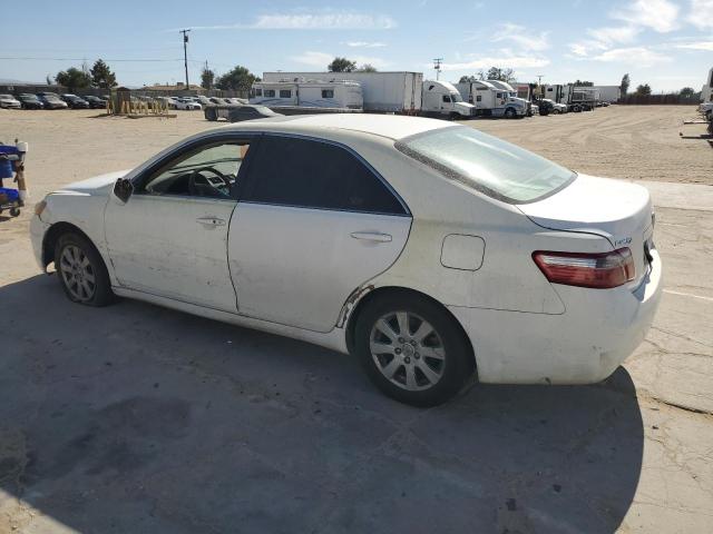 4T1BK46K27U551810 - 2007 TOYOTA CAMRY LE WHITE photo 2