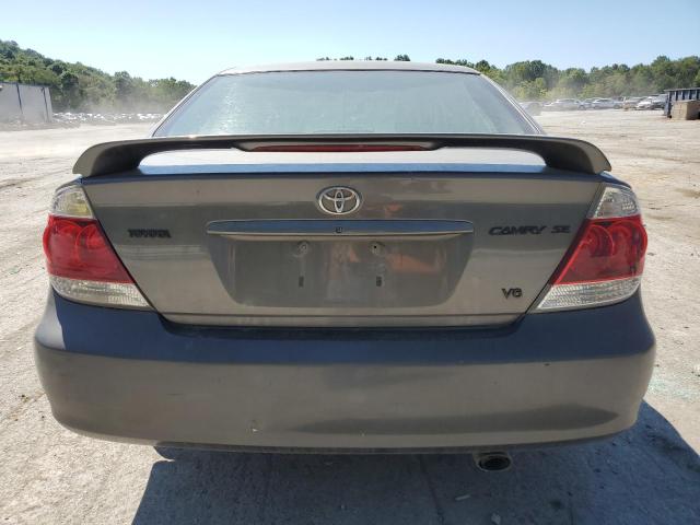 4T1BA32K45U048859 - 2005 TOYOTA CAMRY SE CHARCOAL photo 6