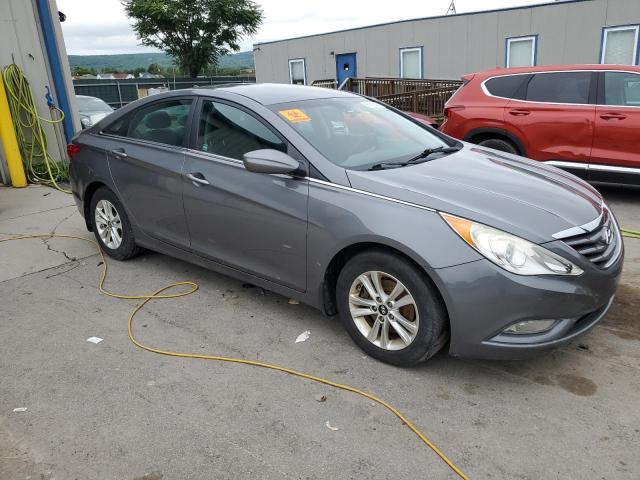 5NPEB4ACXDH670082 - 2013 HYUNDAI SONATA GLS GRAY photo 4