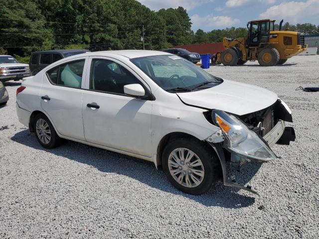 3N1CN7AP4KL864609 - 2019 NISSAN VERSA S WHITE photo 4