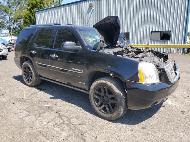 1GKFK63897J300184 - 2007 GMC YUKON DENALI BLACK photo 4