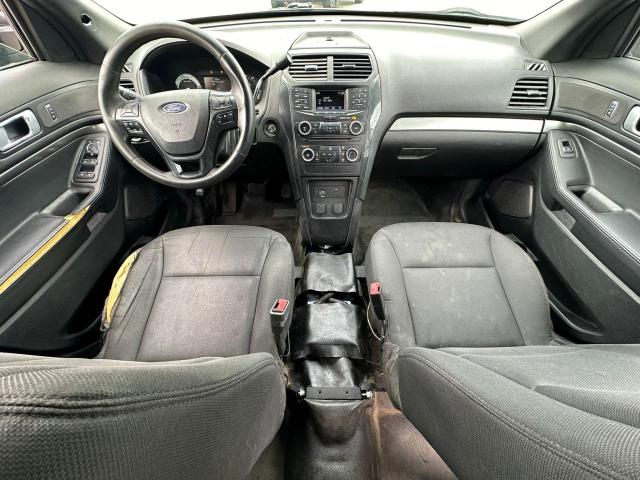 1FM5K8AR9JG20506 - 2018 FORD EXPLORER POLICE INTERCEPTOR 蓝色 照片 9