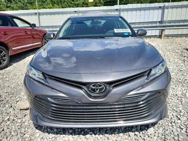 4T1C11BK7LU016526 - 2020 TOYOTA CAMRY LE GRAY photo 5
