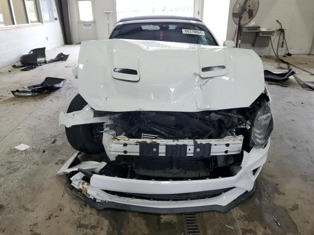 1FATP8UH5J5155323 - 2018 FORD MUSTANG WHITE photo 5