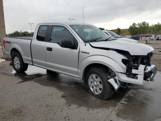 1FTEX1E83GFC47574 - 2016 FORD F150 SUPER CAB SILVER photo 4