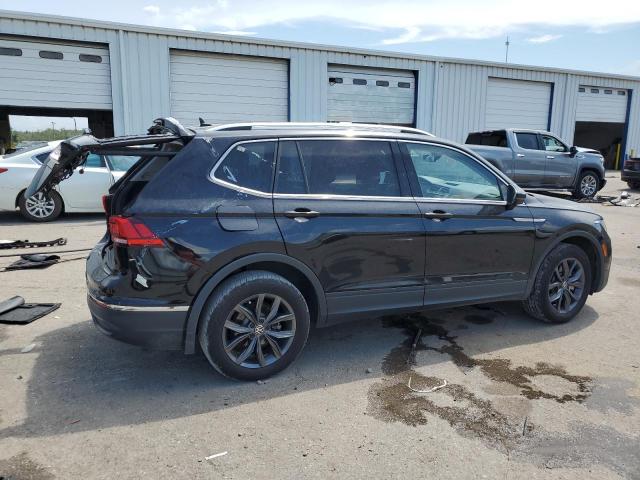 3VV3B7AXXRM007447 - 2024 VOLKSWAGEN TIGUAN SE BLACK photo 3