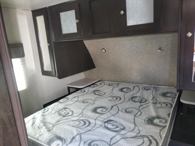 5SFNB3326JE365203 - 2018 HEARTLAND TRAIL261JM WHITE photo 9