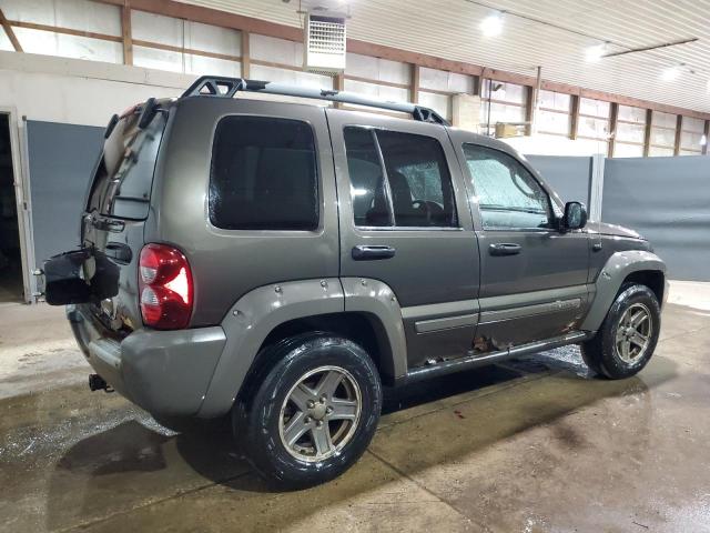 1J4GL38K15W725828 - 2005 JEEP LIBERTY RENEGADE GREEN photo 3