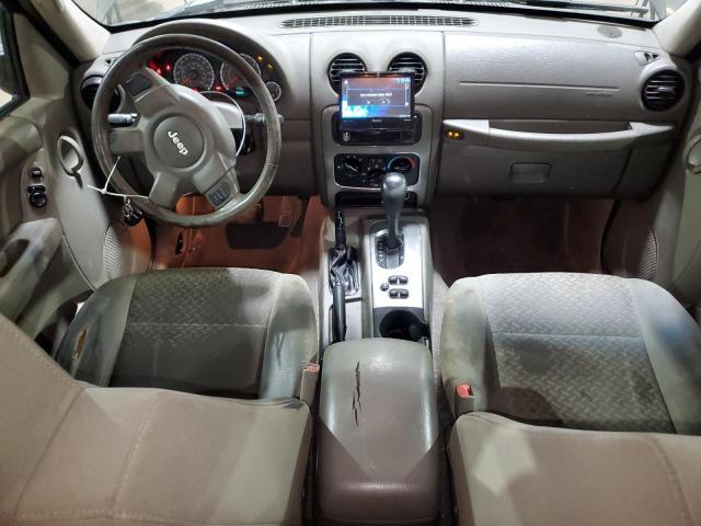 1J4GL38K15W725828 - 2005 JEEP LIBERTY RENEGADE GREEN photo 8