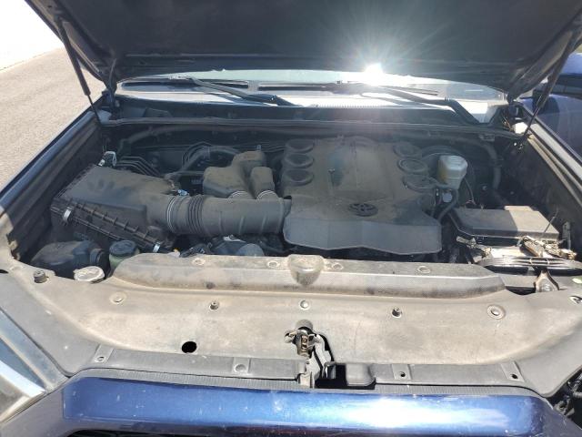 JTEZU5JR0J5190145 - 2018 TOYOTA 4RUNNER SR5 Niebieski zdjęcie 12