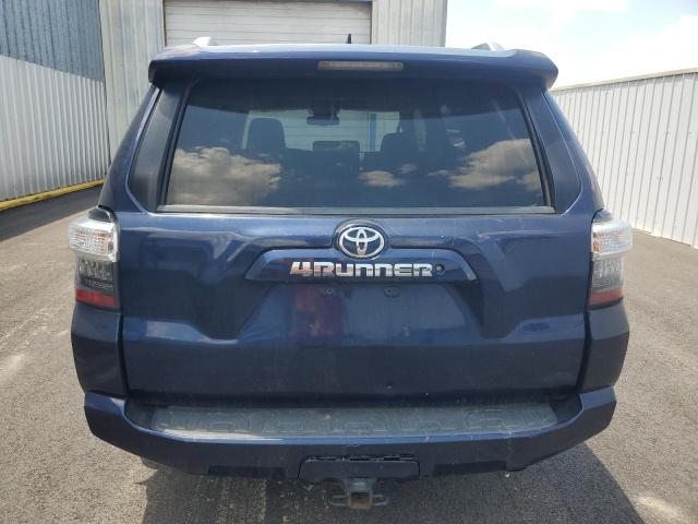 JTEZU5JR0J5190145 - 2018 TOYOTA 4RUNNER SR5 Niebieski zdjęcie 6