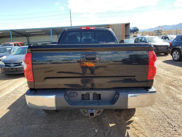 5TFUW5F10EX378945 - 2014 TOYOTA TUNDRA DOUBLE CAB SR/SR5 BLACK photo 6