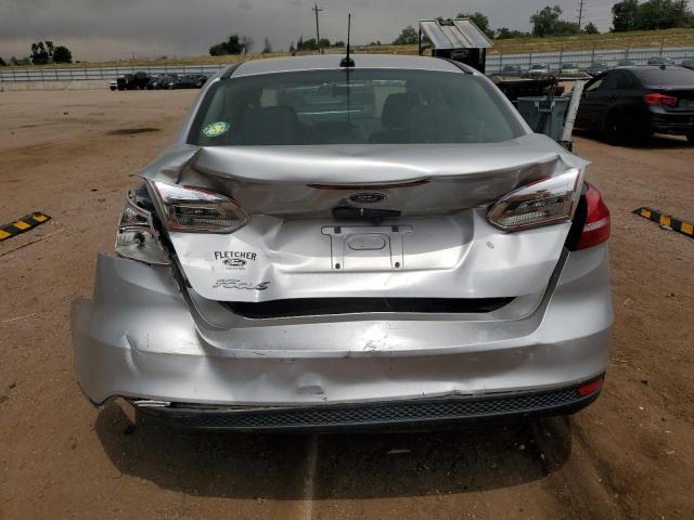 1FADP3E21HL244670 - 2017 FORD FOCUS S ვერცხლისფერი ფოტო 6