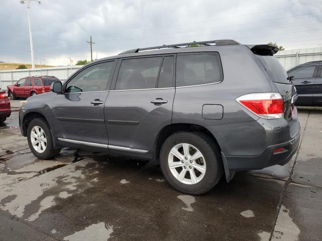 5TDBK3EH6DS224606 - 2013 TOYOTA HIGHLANDER BASE Մոխրագույն լուսանկար 2