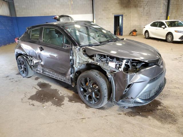 JTNKHMBX1M1103037 - 2021 TOYOTA C-HR XLE CHARCOAL photo 4