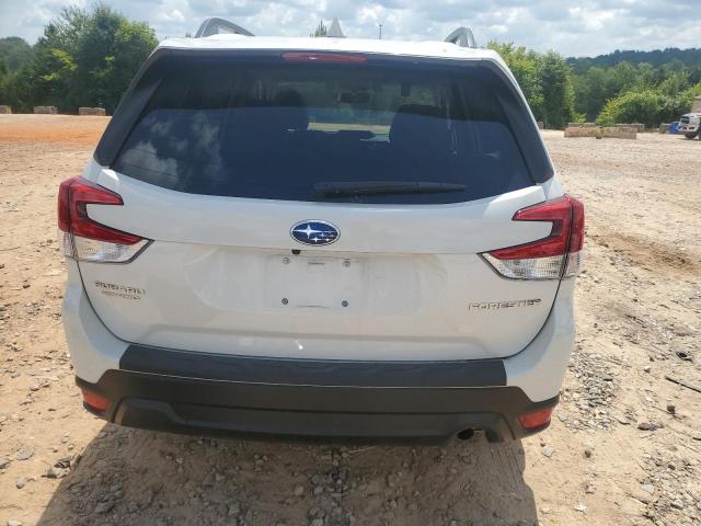 JF2SKAJC7LH592747 - 2020 SUBARU FORESTER PREMIUM WHITE photo 6