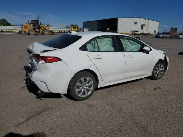 JTDBCMFE9R3041958 - 2024 TOYOTA COROLLA LE WHITE photo 3