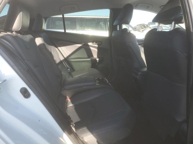 JTDKARFP8H3065025 - 2017 TOYOTA PRIUS PRIM WHITE photo 10