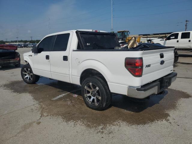 1FTFW1CF7EKE45040 - 2014 FORD F150 SUPERCREW WHITE photo 2