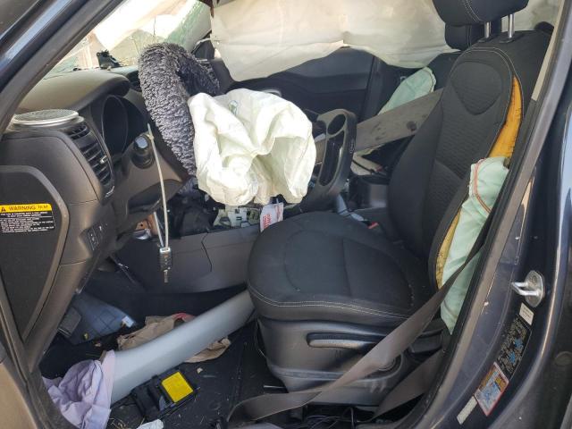 KNDJP3A57G7336418 - 2016 KIA SOUL + GRAY photo 7