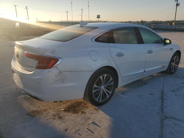 1G4ZP5SSXJU146331 - 2018 BUICK LACROSSE ESSENCE თეთრი ფოტო 3
