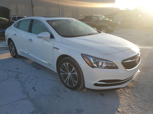 1G4ZP5SSXJU146331 - 2018 BUICK LACROSSE ESSENCE თეთრი ფოტო 4