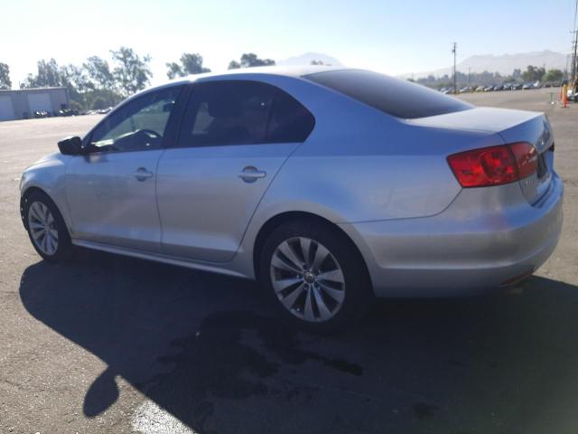 3VW2K7AJ1DM398239 - 2013 VOLKSWAGEN JETTA BASE 银色 照片 2