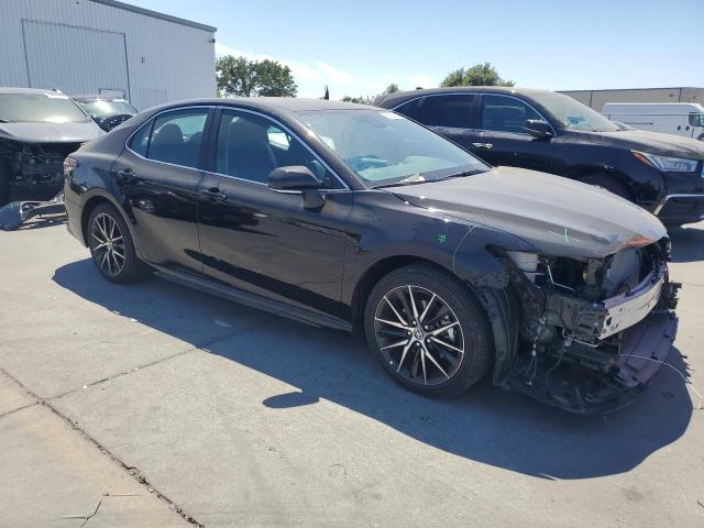 4T1G11AK8RU264649 - 2024 TOYOTA CAMRY SE NIGHT SHADE BLACK photo 4