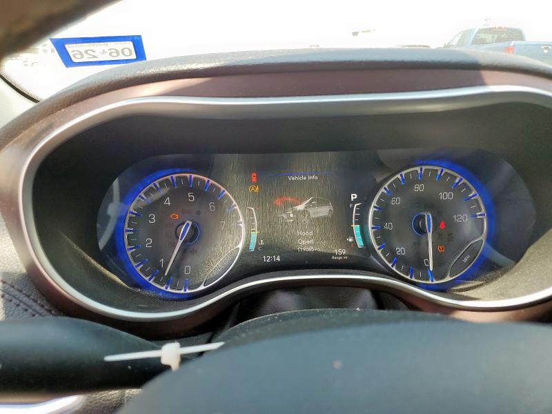 2C4RC1GG6JR117614 - 2018 CHRYSLER PACIFICA LIMITED WHITE photo 9