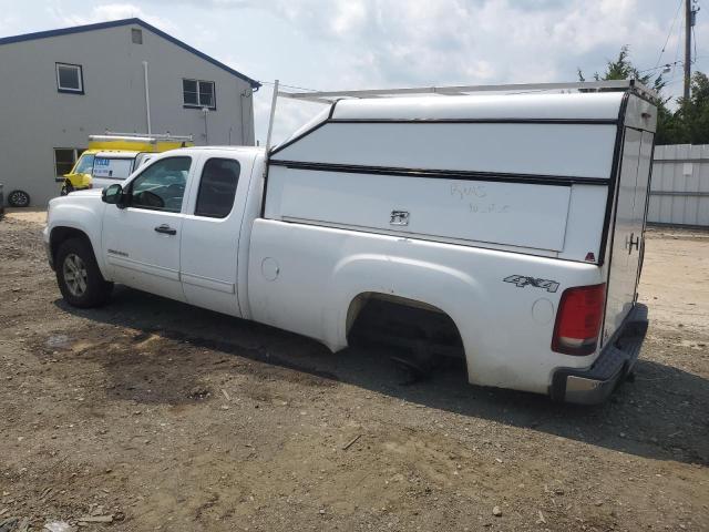 1GTR2VE01DZ319044 - 2013 GMC SIERRA K1500 SLE WHITE photo 2