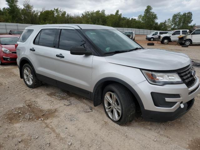 1FM5K8AR9HGD93622 - 2017 FORD EXPLORER POLICE INTERCEPTOR 银色 照片 4