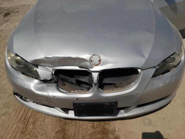 WBAWR33508P152630 - 2008 BMW 328 I SULEV SILVER photo 11