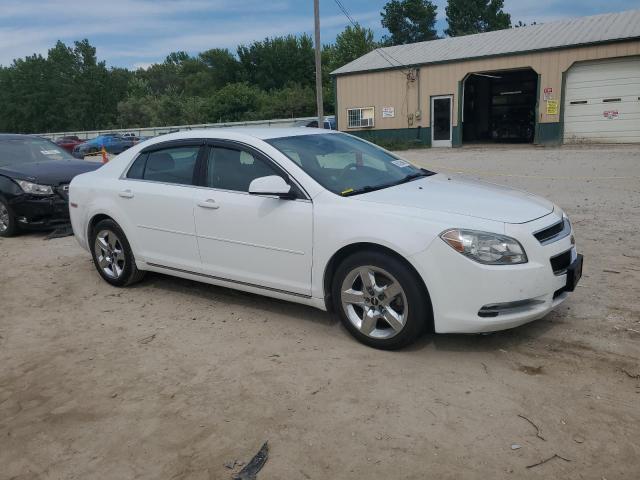 1G1ZC5EB7AF311602 - 2010 CHEVROLET MALIBU 1LT WHITE photo 4
