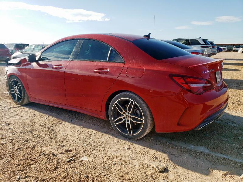 WDDSJ4EBXJN530459 - 2018 MERCEDES-BENZ CLA 250 红色 照片 2