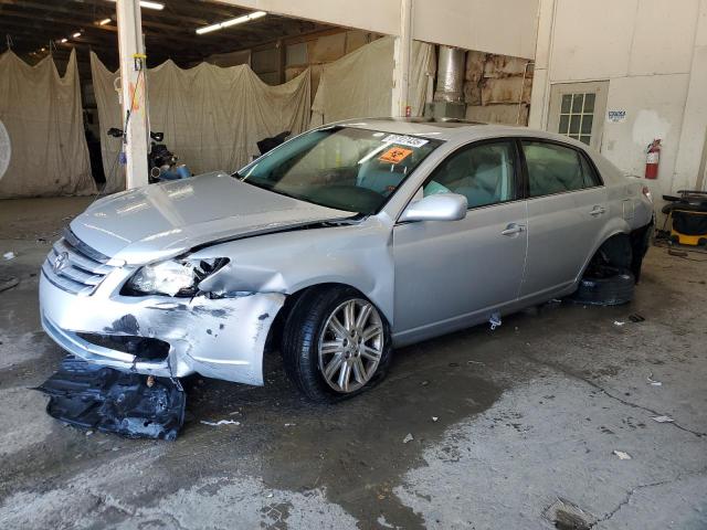 2007 TOYOTA AVALON XL, 