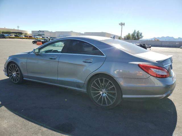 WDDLJ7DB2CA035268 - 2012 MERCEDES-BENZ CLS 550 Gris photo 2