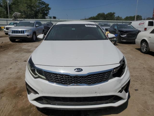 5XXGT4L33KG350162 - 2019 KIA OPTIMA LX Weiß Foto 5