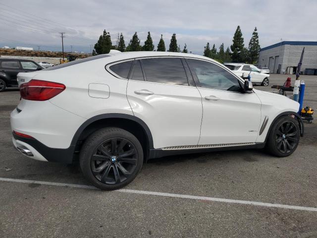 5UXKU0C58K0H99499 - 2019 BMW X6 SDRIVE35I WHITE photo 3