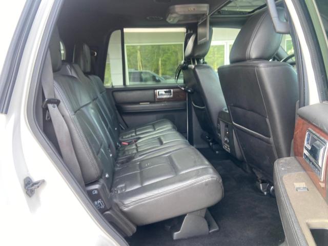 5LMJJ2J55BEJ03534 - 2011 LINCOLN NAVIGATOR 白色 照片 6