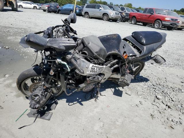 JKAZX4J136A059946 - 2006 KAWASAKI ZX600 J1 BLACK photo 2