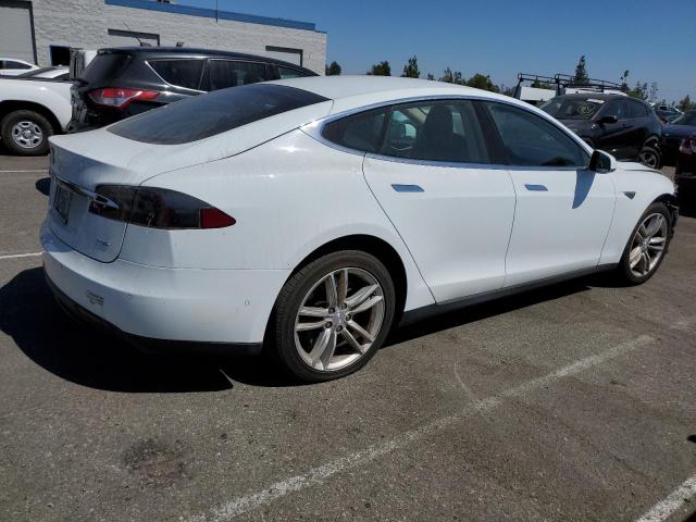 5YJSA1E24GF128131 - 2016 TESLA MODEL S WHITE photo 3