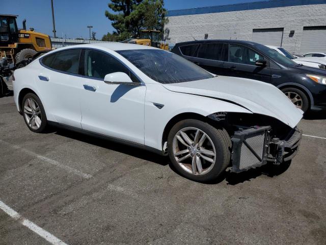 5YJSA1E24GF128131 - 2016 TESLA MODEL S WHITE photo 4