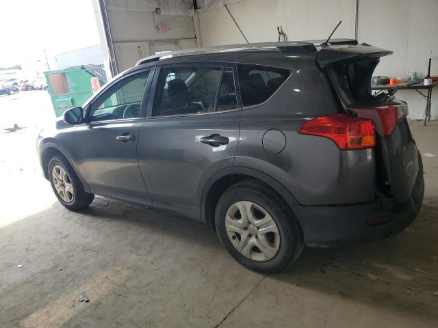 JTMBFREV6FJ047844 - 2015 TOYOTA RAV4 LE GRAY photo 4